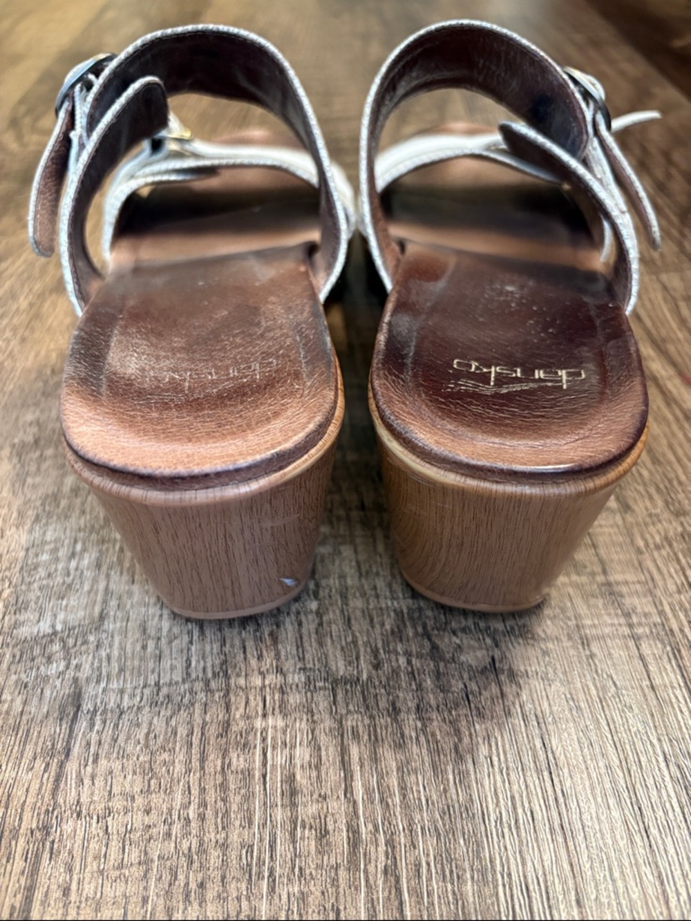 Dansko White Leather Buckle Slide Wooden Platform Sandal Clogs Herringbone cream - Picture 3 of 4